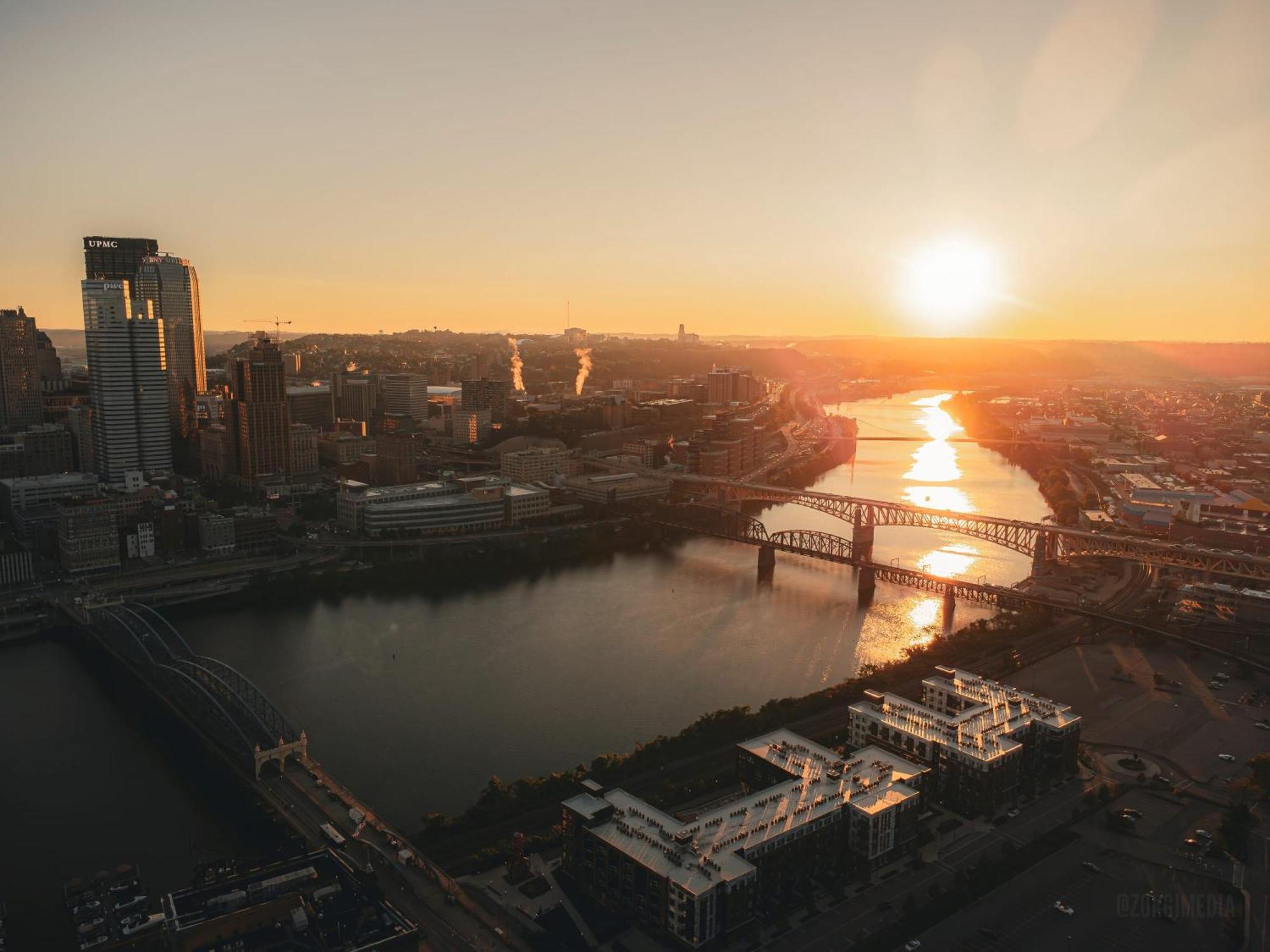 The Peak Mt Washington - Large 2Bd Apt W A View Pittsburgh Bagian luar foto